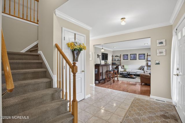 452 Meadowood Road, Jackson, NJ 08527