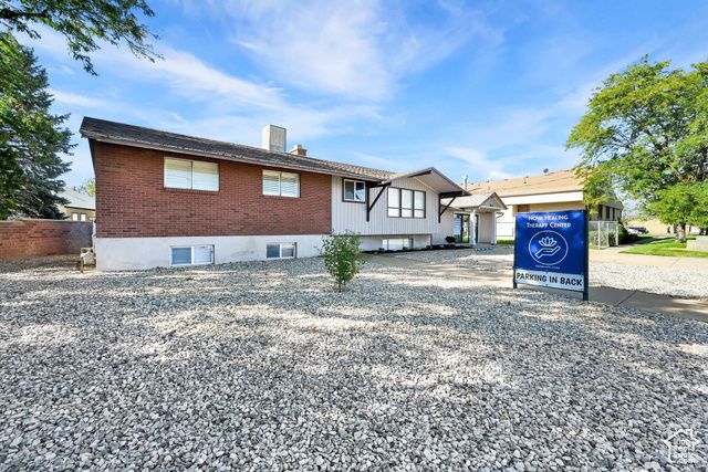 1825 W 4400 S, Roy, UT 84067