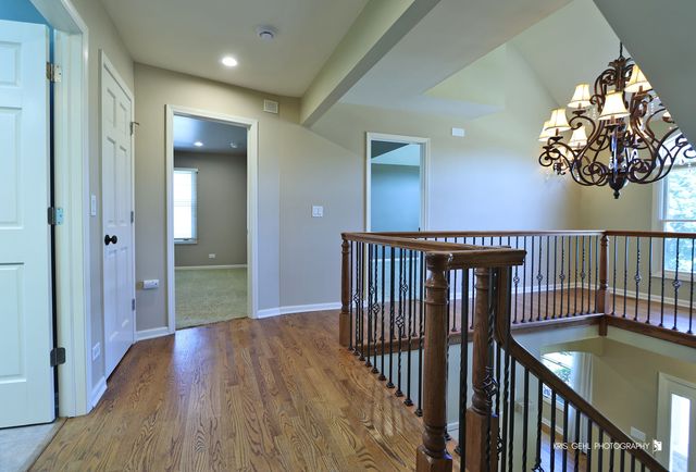 2935 Oxford Court, Aurora, IL 60502