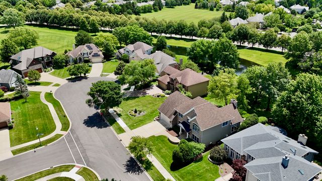 2935 Oxford Court, Aurora, IL 60502
