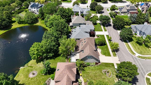 2935 Oxford Court, Aurora, IL 60502
