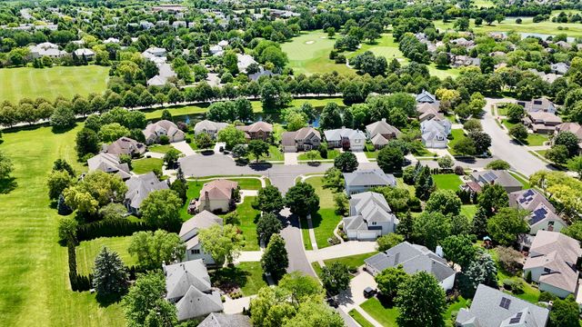 2935 Oxford Court, Aurora, IL 60502