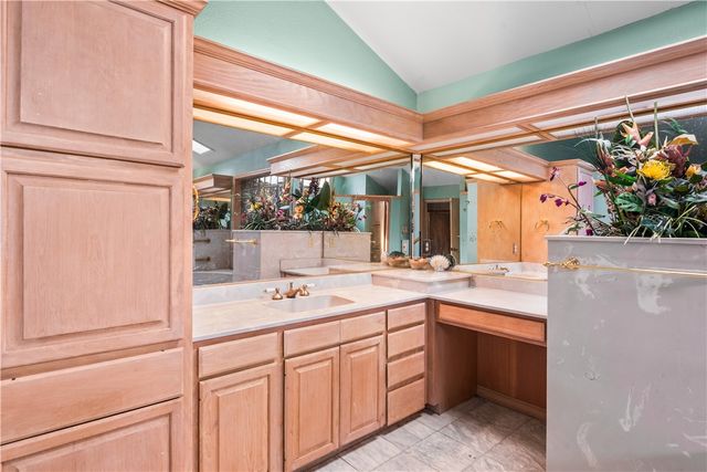 5377 County Road 73, Robstown, TX 78380