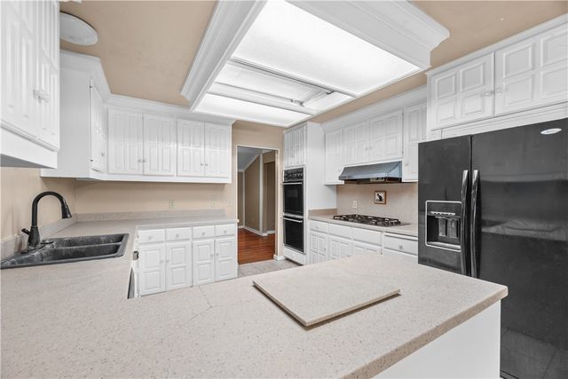 5377 County Road 73, Robstown, TX 78380