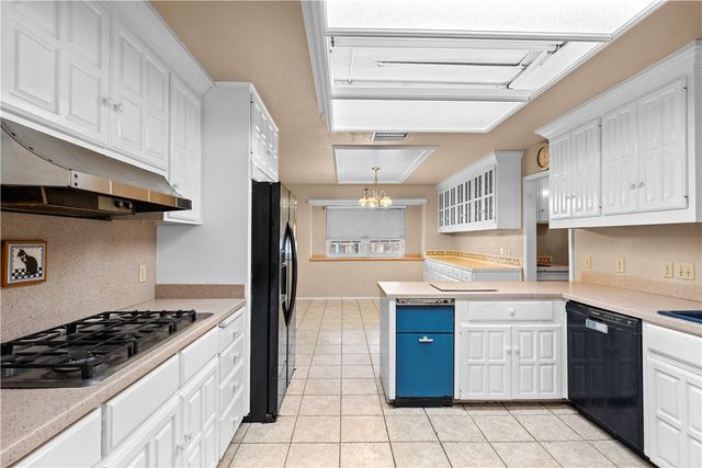 5377 County Road 73, Robstown, TX 78380