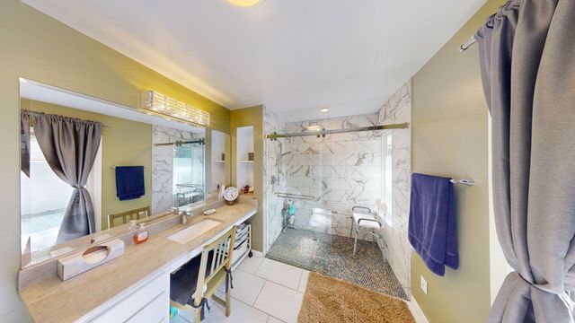 207 Eastmoor Boulevard, Columbus, OH 43209