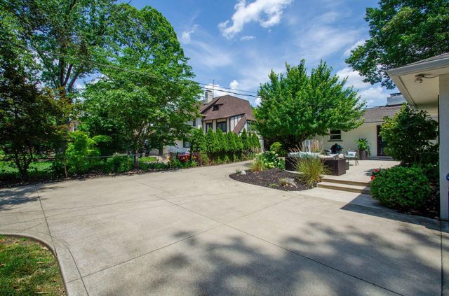 207 Eastmoor Boulevard, Columbus, OH 43209