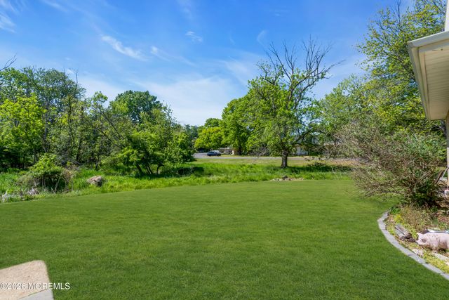 96 White Street D, Eatontown, NJ 07724
