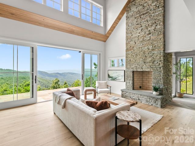 41 Windy Ridge Trail, Asheville, NC 28804
