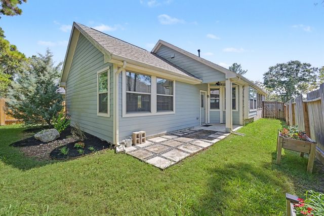 244 N Cascade Heights Drive, Montgomery, TX 77316