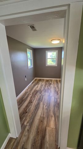 110 Fleming Rd, Portland, TN 37148