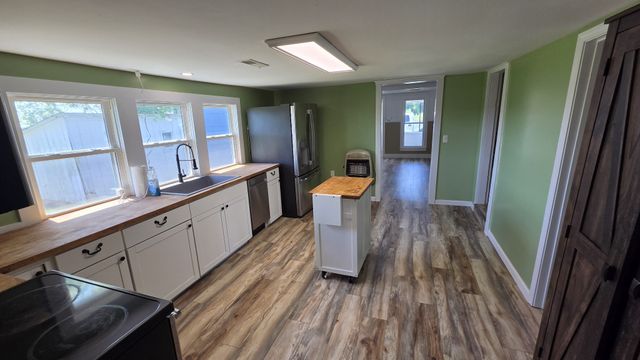 110 Fleming Rd, Portland, TN 37148