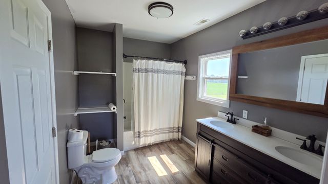 110 Fleming Rd, Portland, TN 37148