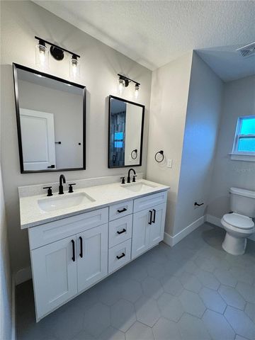 2738 16TH AVENUE N, St Petersburg, FL 33713