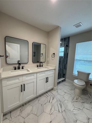 2738 16TH AVENUE N, St Petersburg, FL 33713