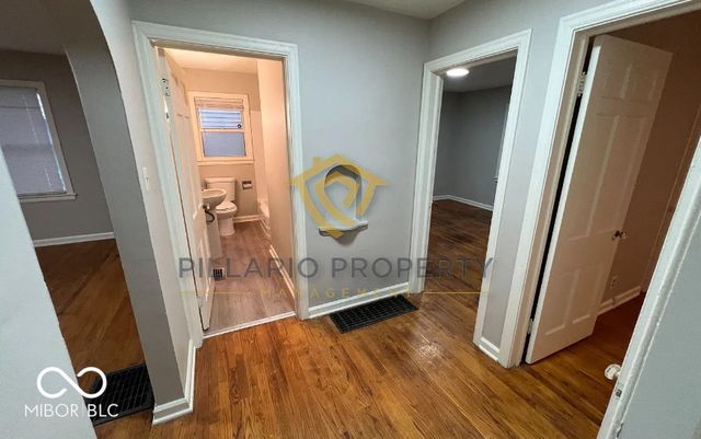 3425 Hillside Avenue, Indianapolis, IN 46218