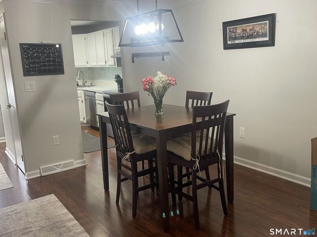 204 Cedar Hollow Drive 204, Rocky Hill, CT 06067