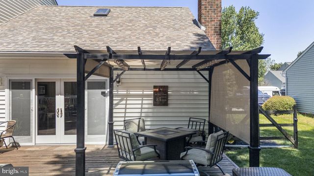 1117 ROSS LN, Phoenixville, PA 19460
