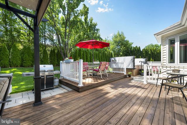 1117 ROSS LN, Phoenixville, PA 19460
