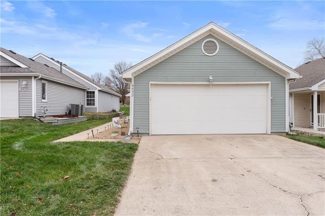 5222 S Downey Avenue, Independence, MO 64055