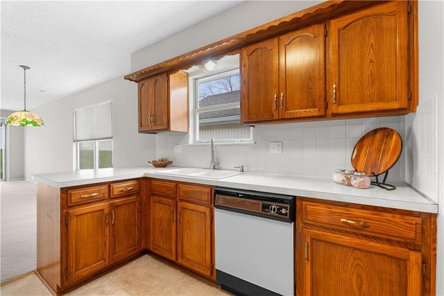 5222 S Downey Avenue, Independence, MO 64055