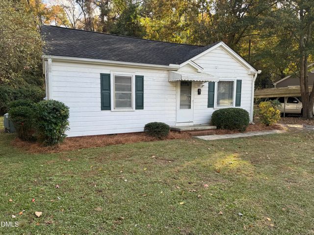 101 Joy Street, Dunn, NC 28334