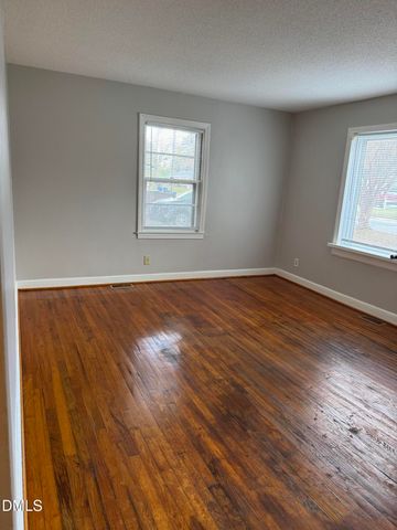 101 Joy Street, Dunn, NC 28334