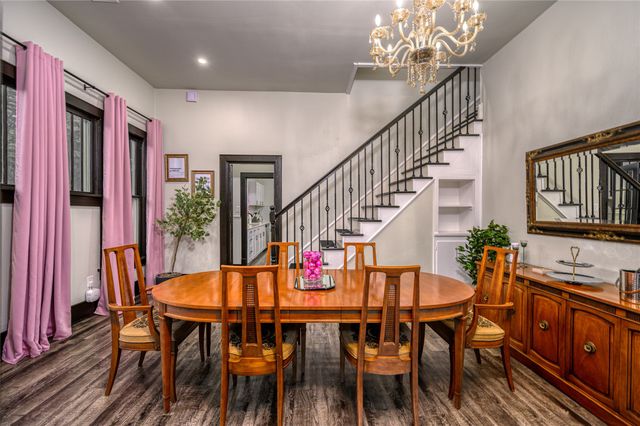 1111 E Houston, Sherman, TX 75090