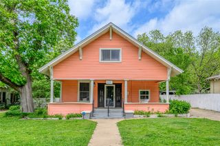 1111 E Houston, Sherman, TX 75090