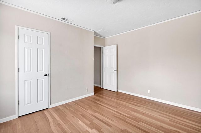 1519 N Wilson Avenue, Fresno, CA 93728