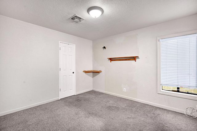 1519 N Wilson Avenue, Fresno, CA 93728