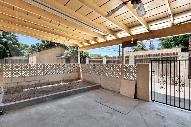 1519 N Wilson Avenue, Fresno, CA 93728