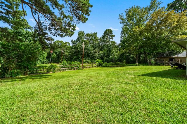 2446 State Highway Loop 116, Livingston, TX 77351