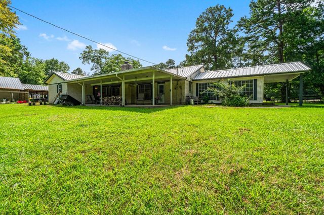 2446 State Highway Loop 116, Livingston, TX 77351