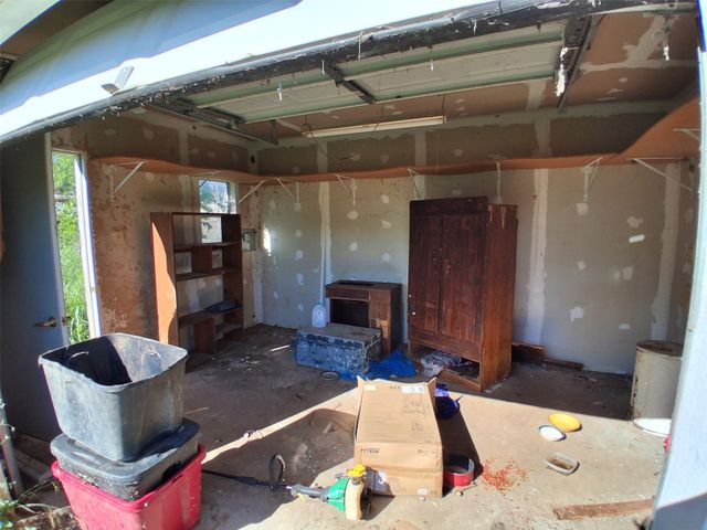 517 Killough Road, Granbury, TX 76049