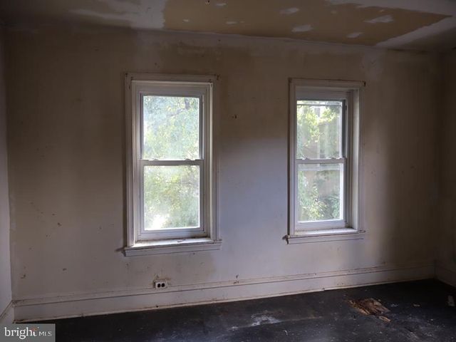 122 E MEEHAN AVE, Philadelphia, PA 19119