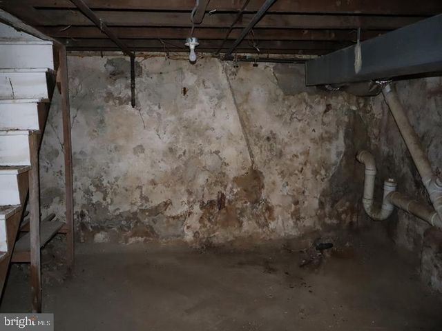 122 E MEEHAN AVE, Philadelphia, PA 19119