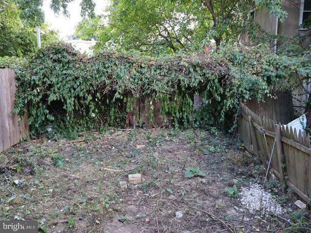 122 E MEEHAN AVE, Philadelphia, PA 19119