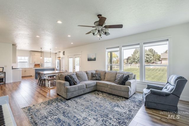 14966 Marvel Place, Caldwell, ID 83607