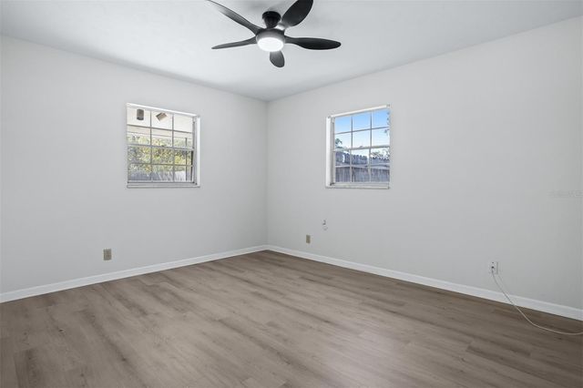 812 W WARREN AVENUE, Tampa, FL 33602