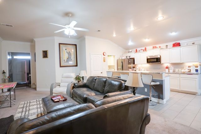 802 E 95th St, Odessa, TX 79765