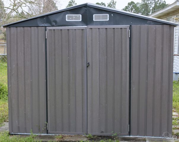 424 Shadow Way Ln, Pensacola, FL 32506