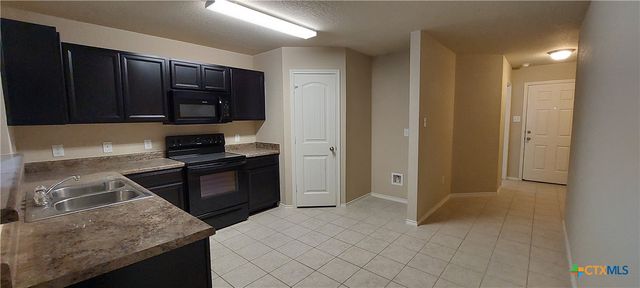 1556 Birmingham Drive, Seguin, TX 78155