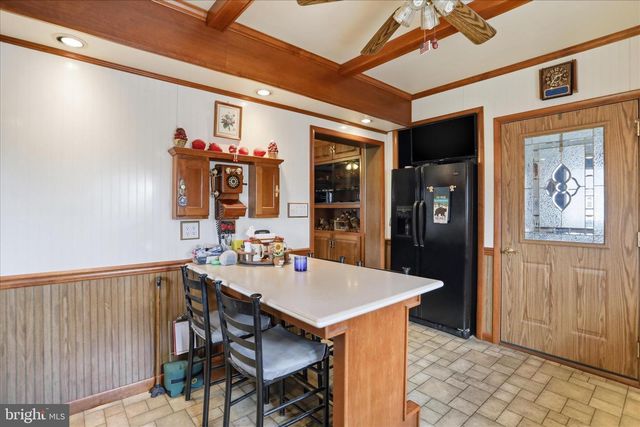 1666 E BUCHANAN TRAIL EAST, Shady Grove, PA 17256