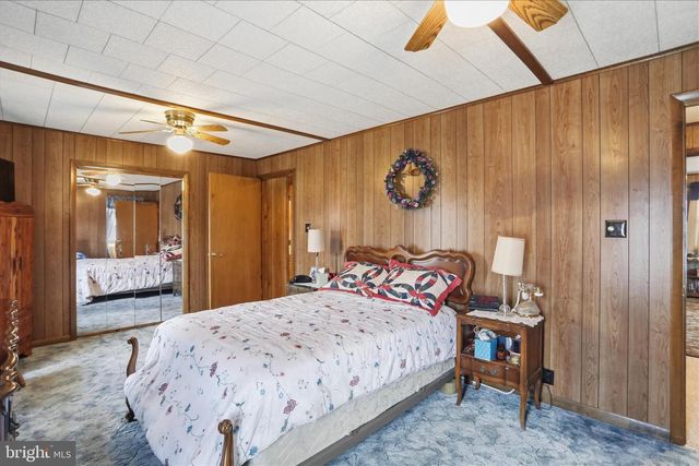 1666 E BUCHANAN TRAIL EAST, Shady Grove, PA 17256