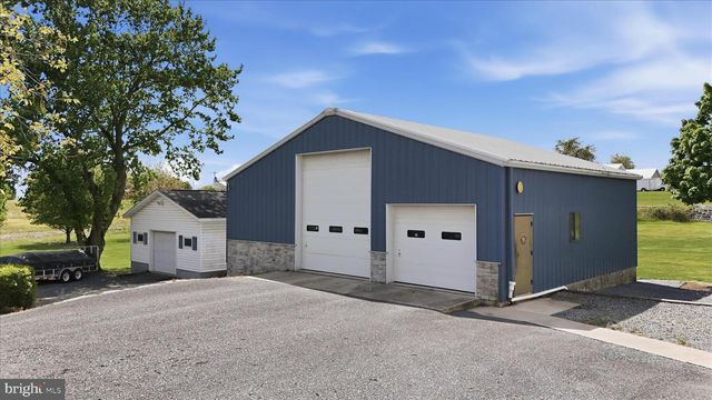 1666 E BUCHANAN TRAIL EAST, Shady Grove, PA 17256