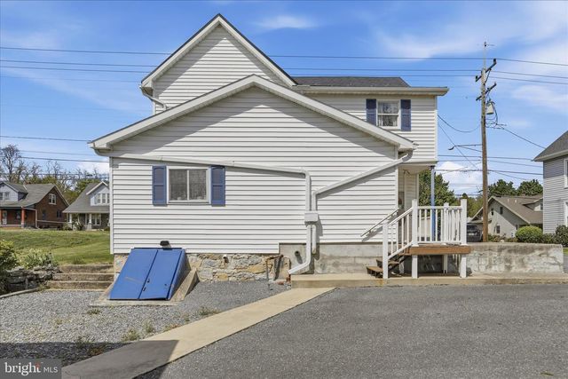 1666 E BUCHANAN TRAIL EAST, Shady Grove, PA 17256