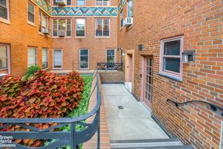 235 E 22ND Street 1EF, New York City, NY 10010