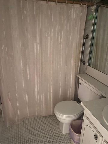 296 Grantham F, Deerfield Beach, FL 33442