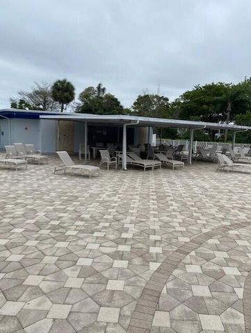 296 Grantham F, Deerfield Beach, FL 33442